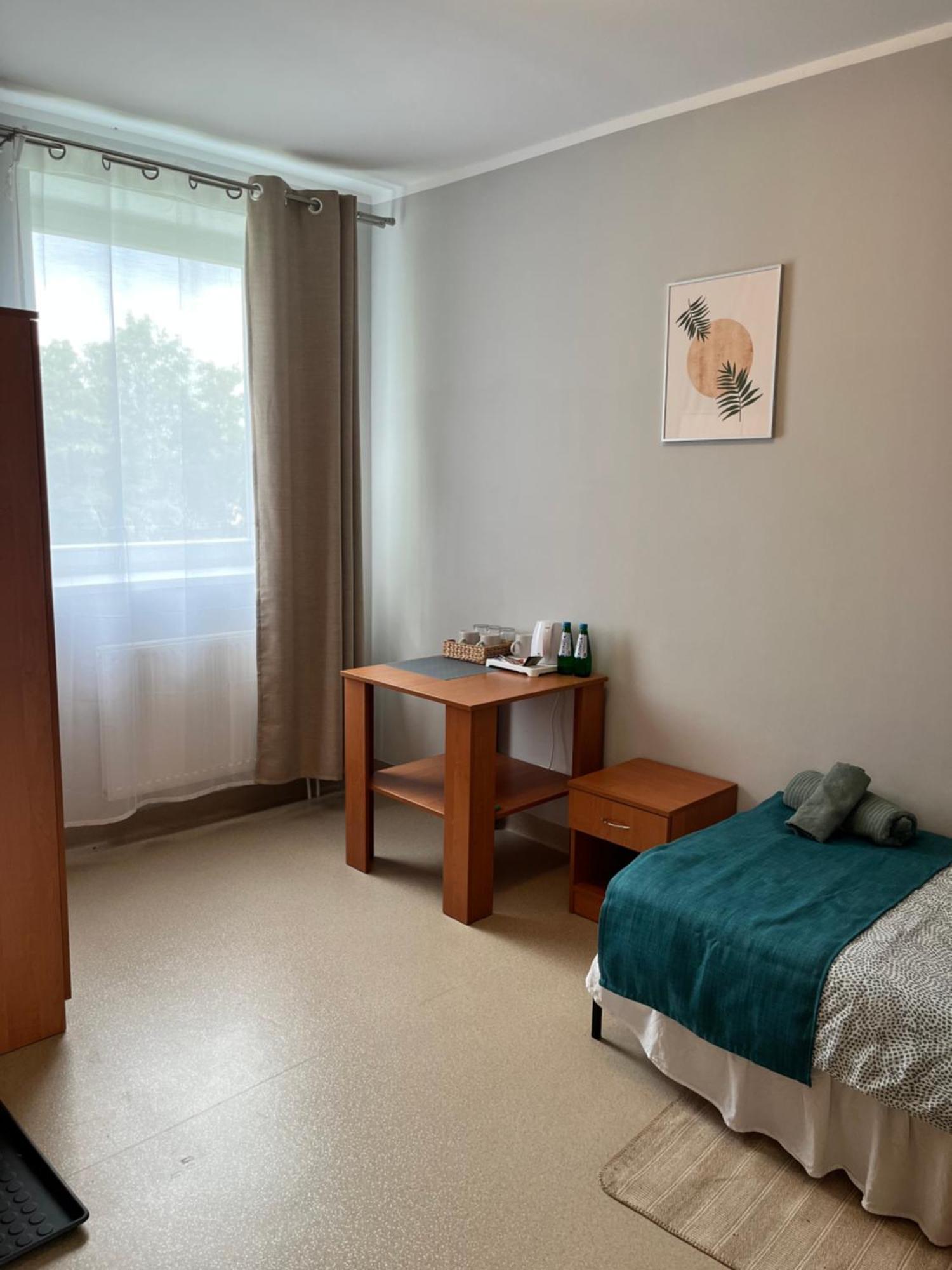 Osrodek Konferencyjno-Wypoczynkowy Hostel Chojna Εξωτερικό φωτογραφία