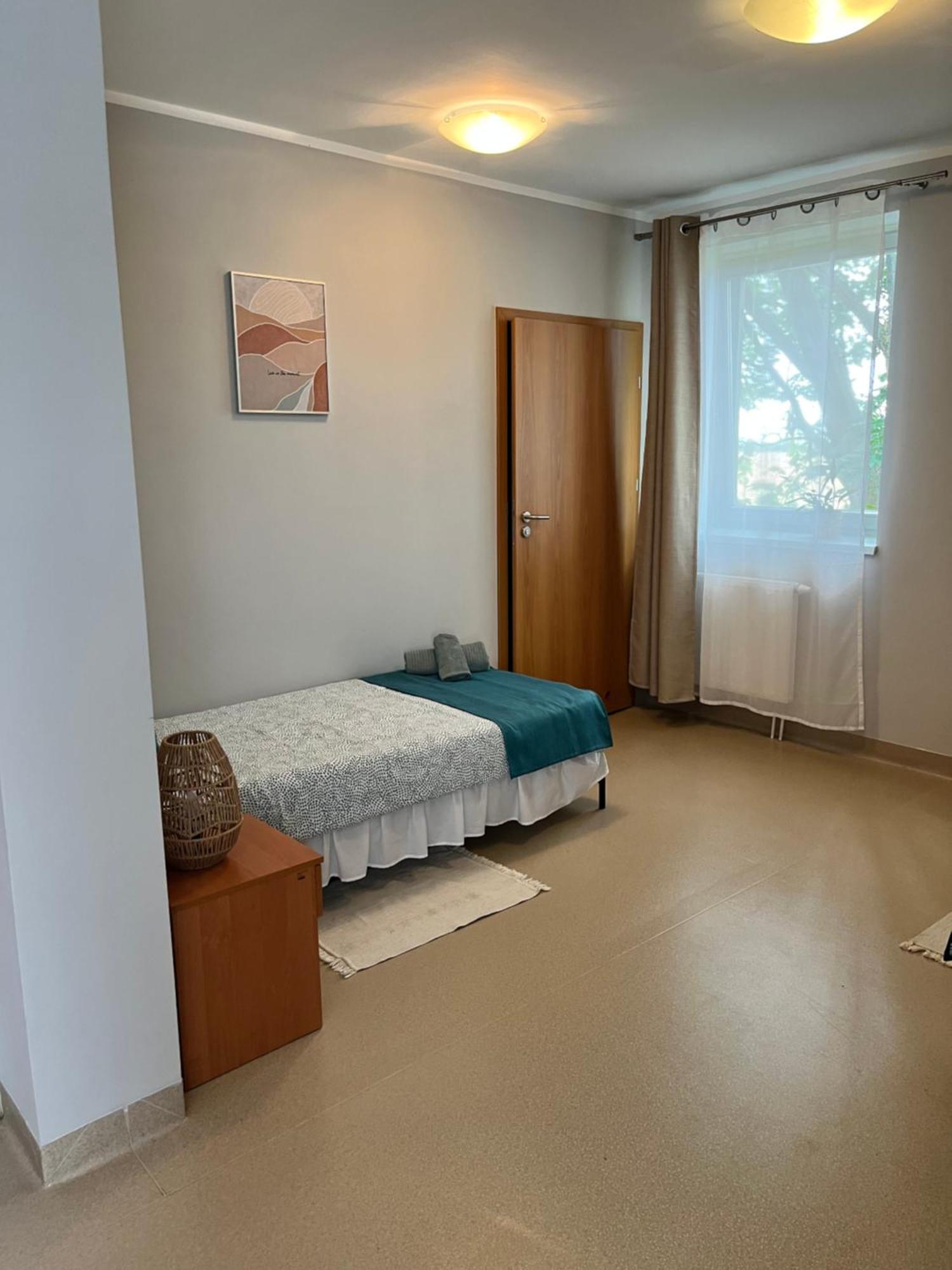 Osrodek Konferencyjno-Wypoczynkowy Hostel Chojna Εξωτερικό φωτογραφία