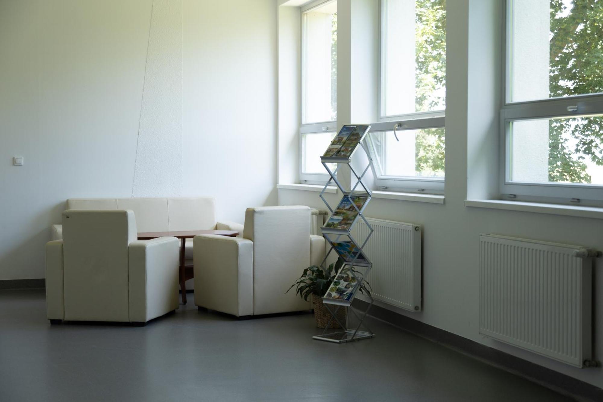 Osrodek Konferencyjno-Wypoczynkowy Hostel Chojna Εξωτερικό φωτογραφία